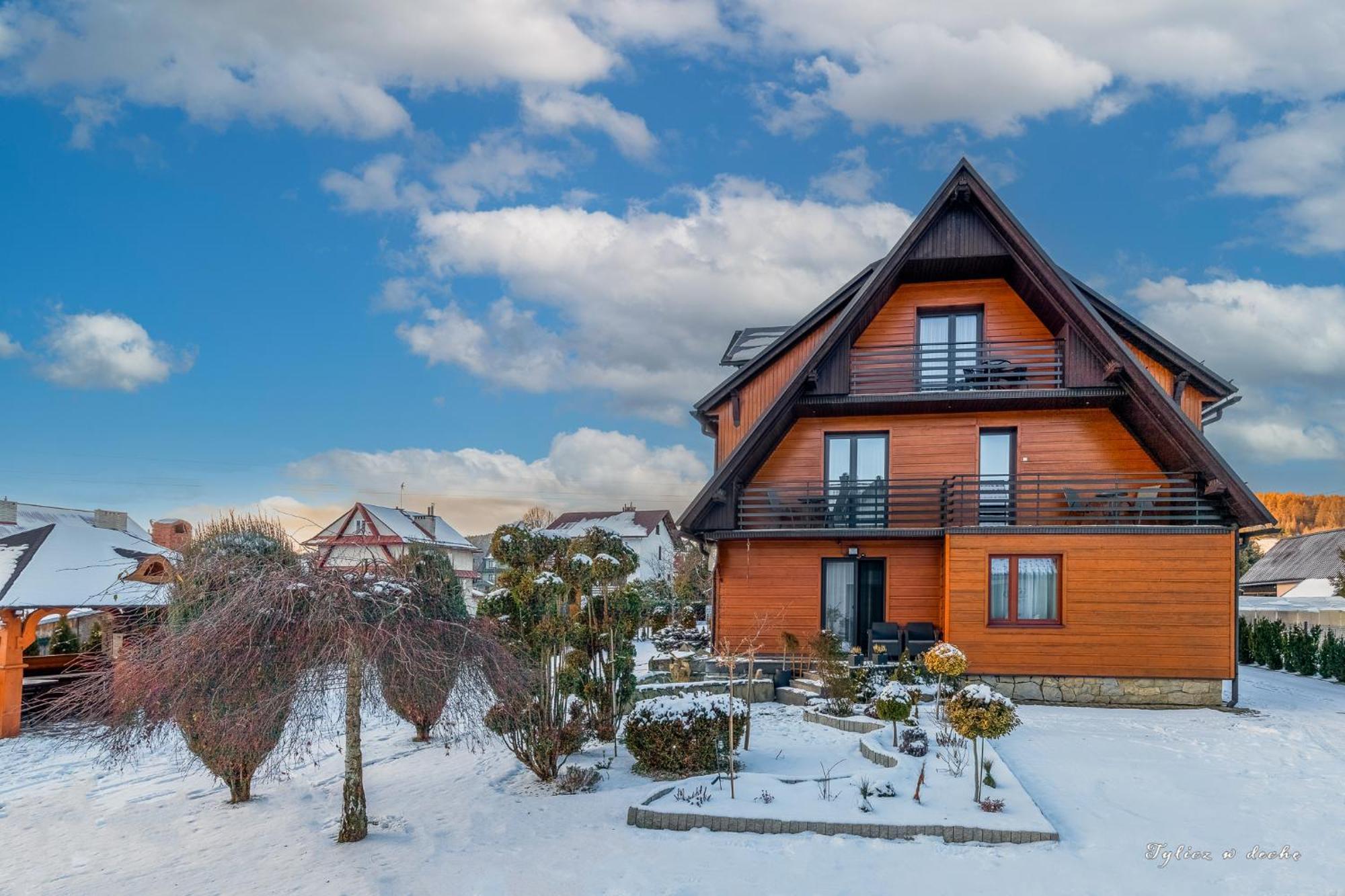 Tylicz W Deche Pokoje I Apartamenty エクステリア 写真