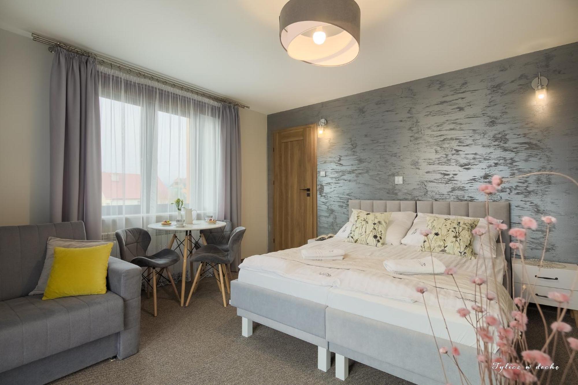 Tylicz W Deche Pokoje I Apartamenty エクステリア 写真