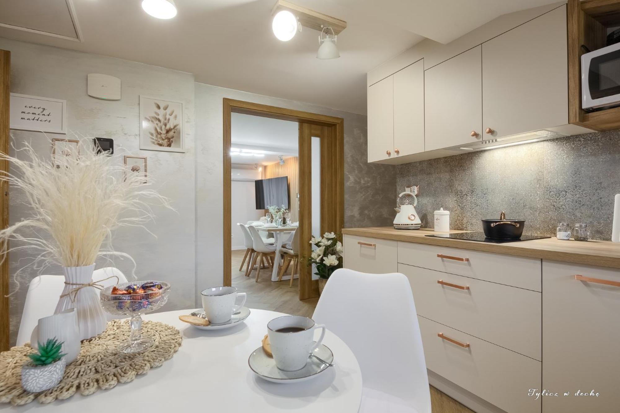 Tylicz W Deche Pokoje I Apartamenty エクステリア 写真