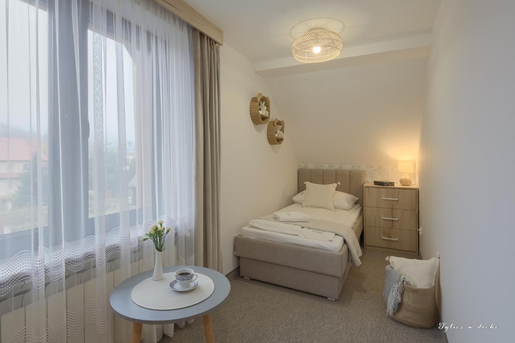 Tylicz W Deche Pokoje I Apartamenty エクステリア 写真